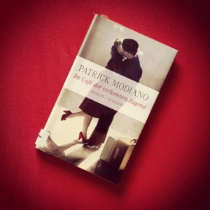 Patrick Modiano - Im Café der verlorenen Jugend